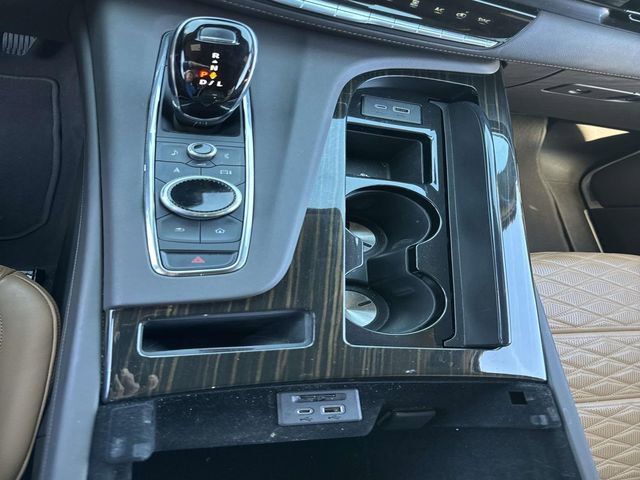 Used 2023 Cadillac Escalade Sport w/ LPO, ONYX Package image 26