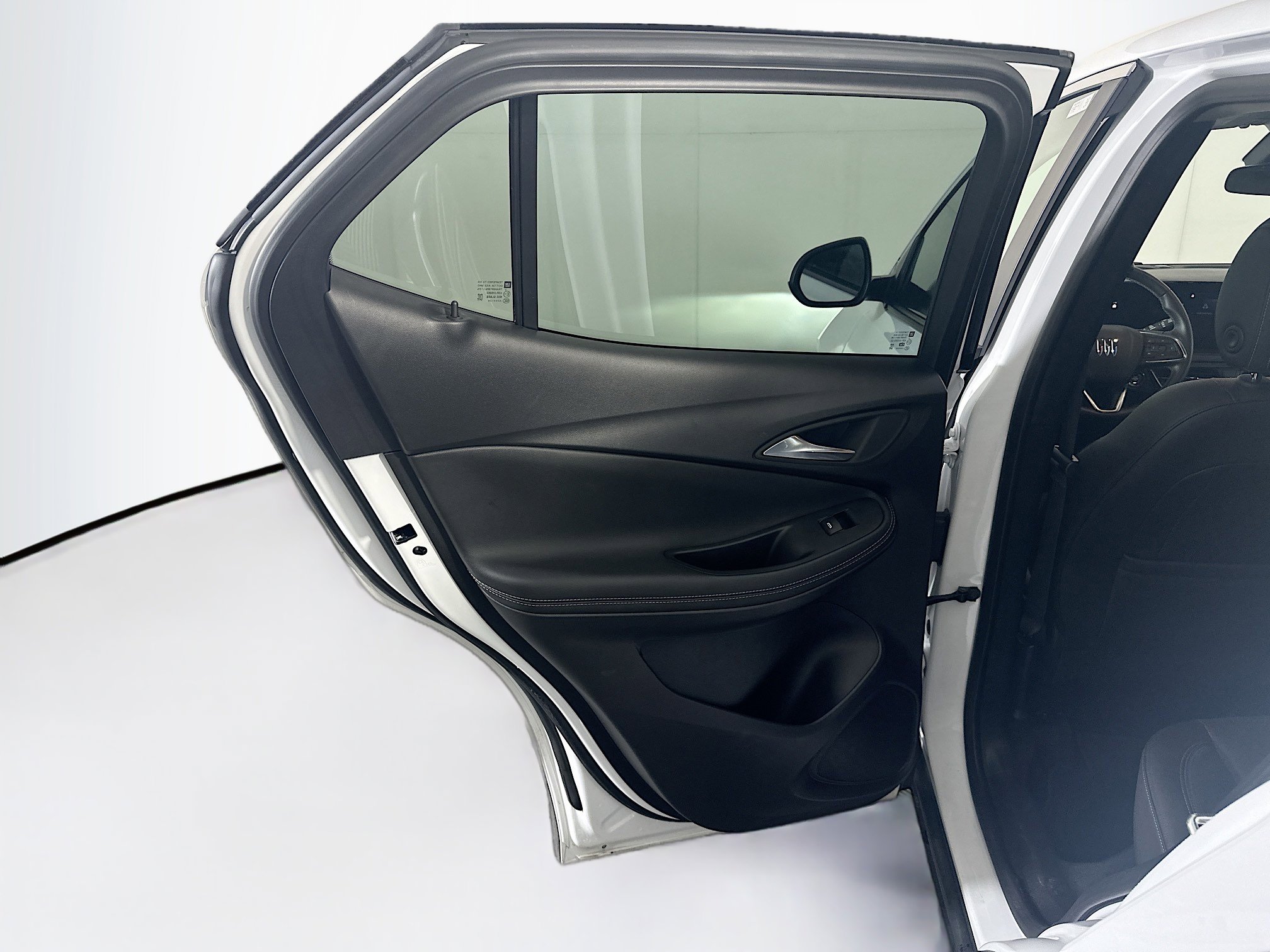 Used 2025 Buick Encore GX Preferred FWD image 27
