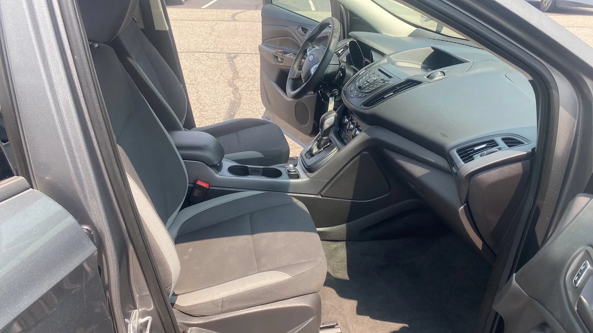 Used 2014 Ford Escape S FWD image 17