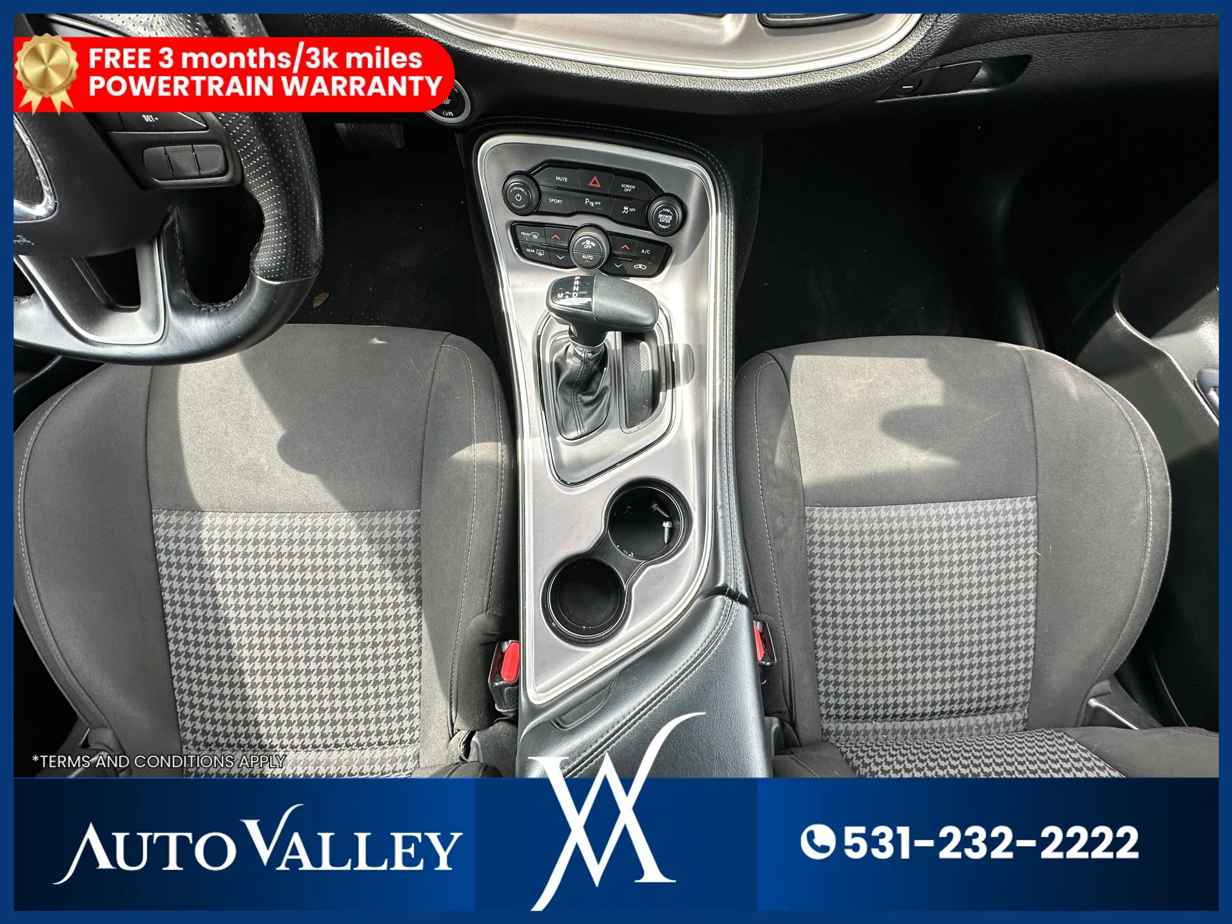Used 2022 Dodge Challenger GT image 27