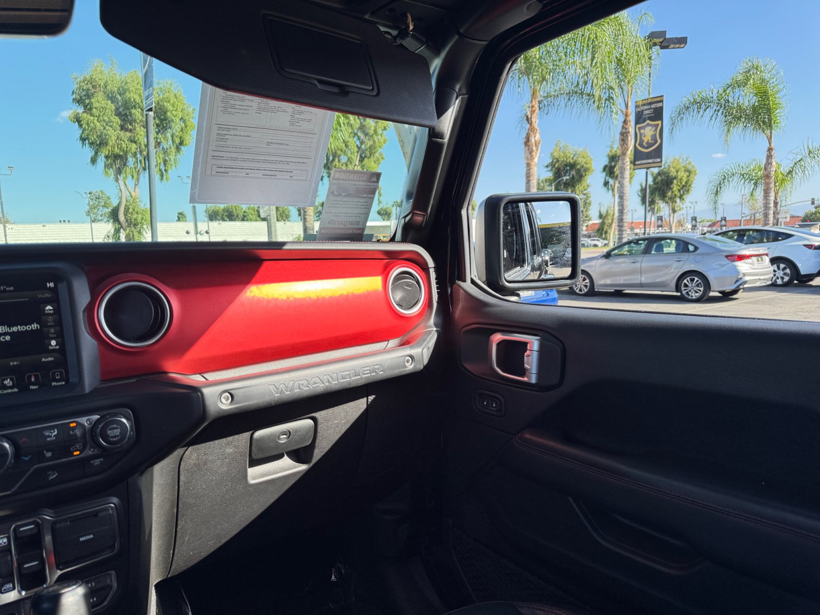 Used 2019 Jeep Wrangler Unlimited Rubicon AWD/4WD image 18