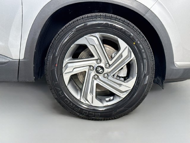 Used 2023 Hyundai Santa Fe SEL FWD image 31
