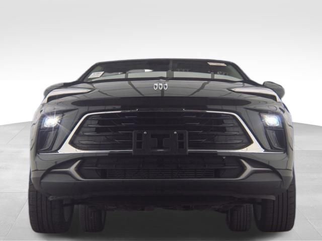 Used 2025 Buick Encore GX Preferred AWD/4WD image 4