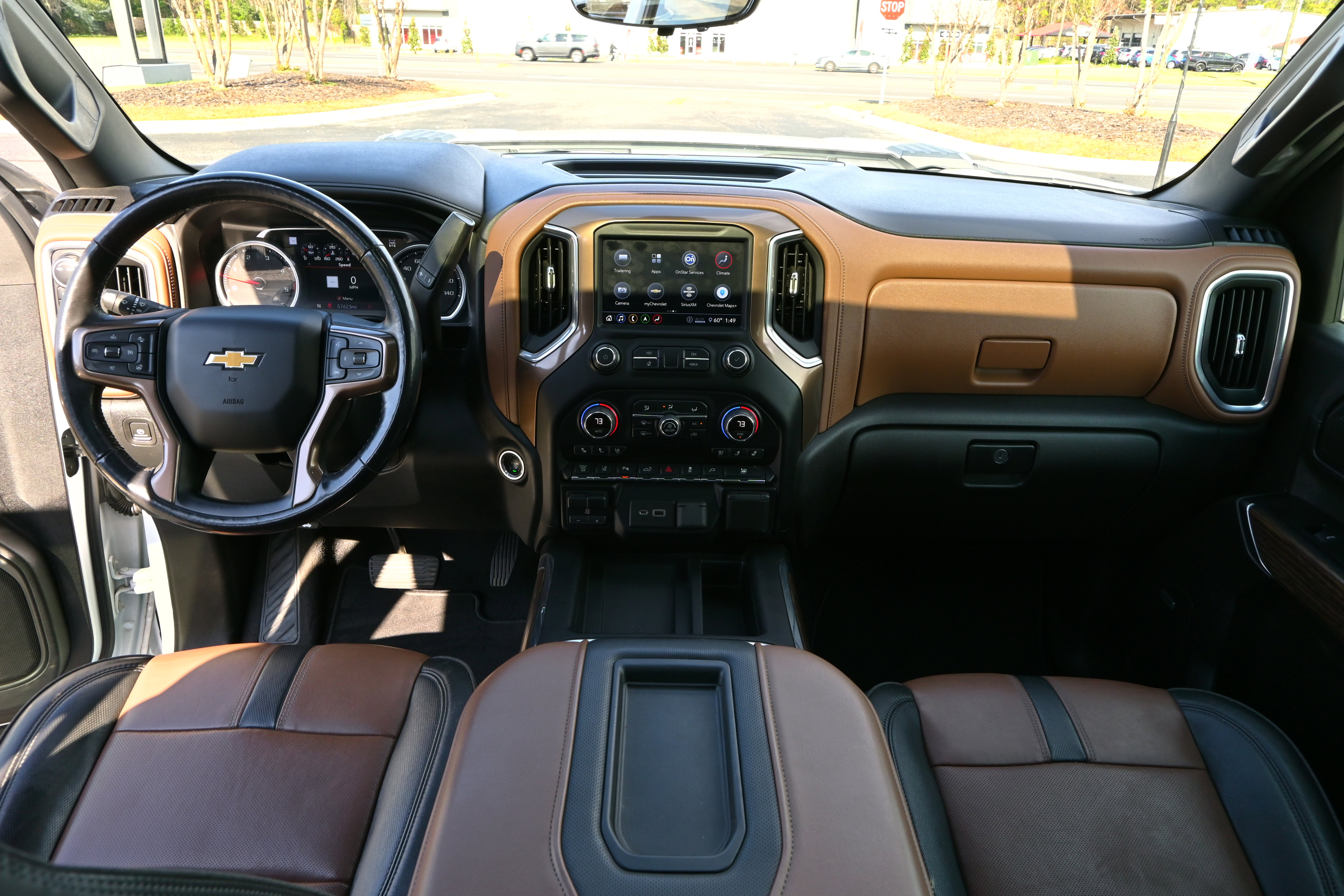 Used 2020 Chevrolet Silverado 2500 High Country image 10