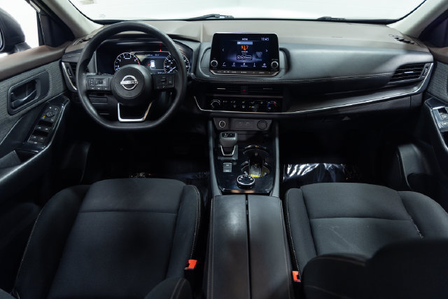 Used 2023 Nissan Rogue S AWD/4WD image 21