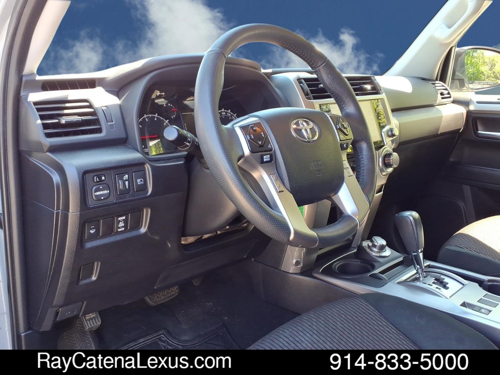 Used 2021 Toyota 4Runner Limited AWD/4WD image 9