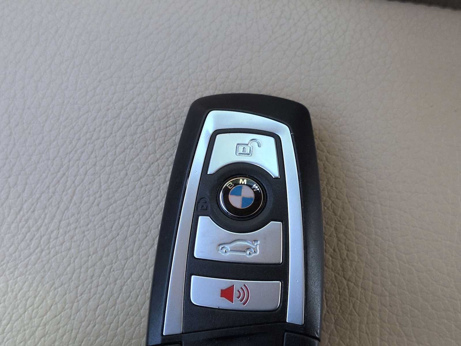 Used 2013 BMW 335i xDrive Sedan AWD/4WD image 37