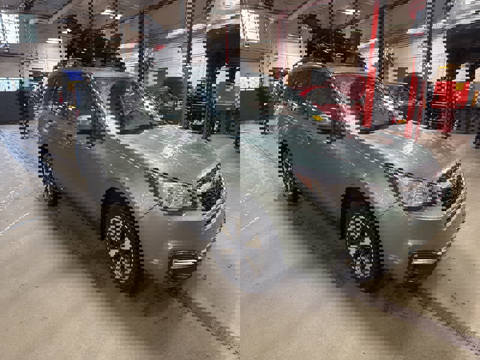 Used 2017 Subaru Forester 2.5i Premium image 4