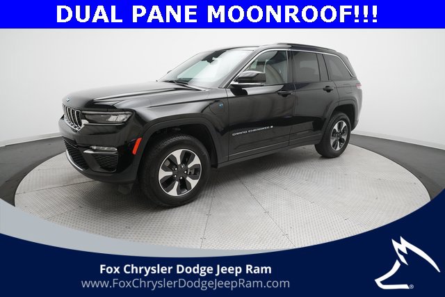 Used 2025 Jeep Grand Cherokee Limited 4xe image 1