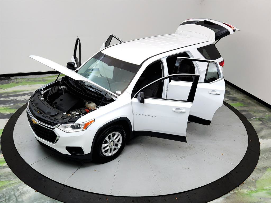 Used 2019 Chevrolet Traverse LS FWD image 34