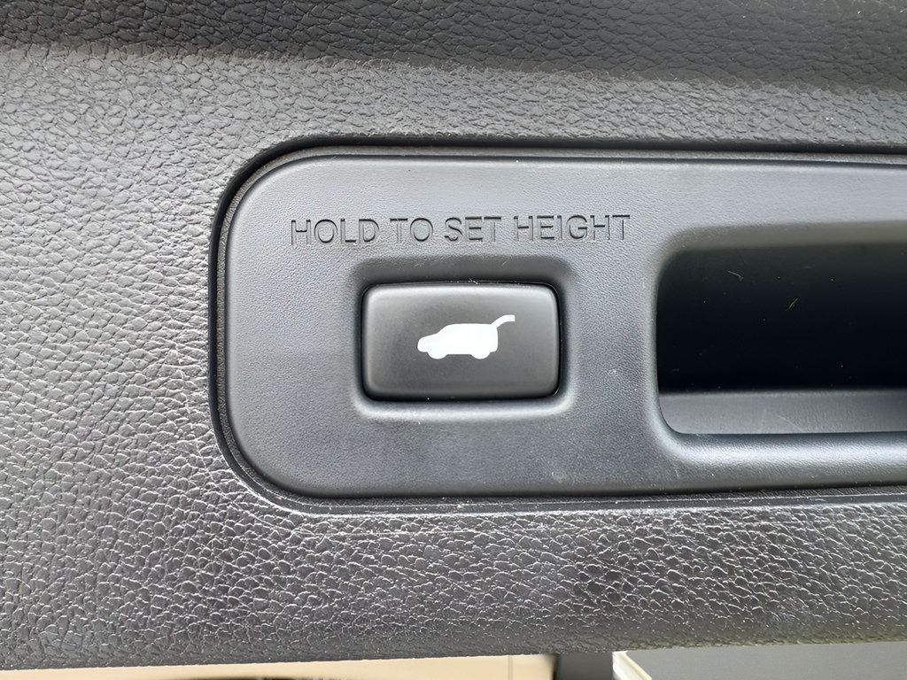Used 2020 Honda Odyssey Touring image 12