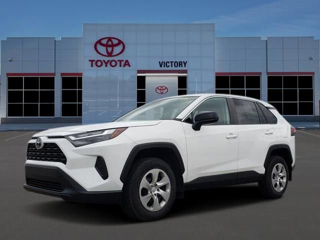 Used 2023 Toyota RAV4 LE AWD/4WD image 1