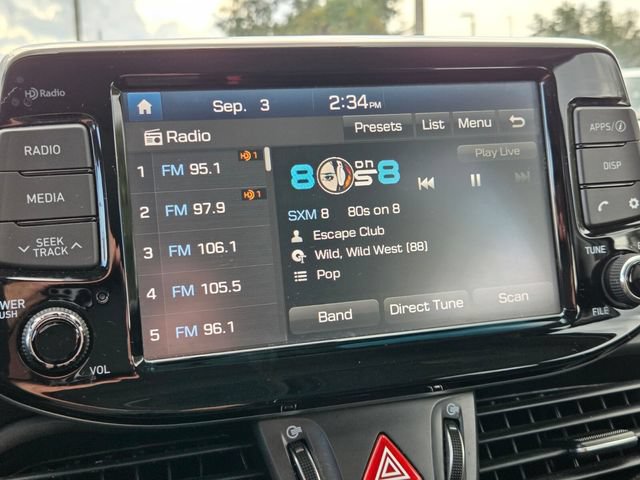 Used 2018 Hyundai Elantra GT FWD image 25