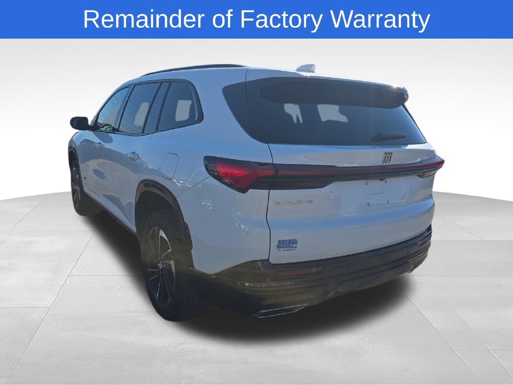 Used 2026 Buick Enclave Sport Touring FWD image 4
