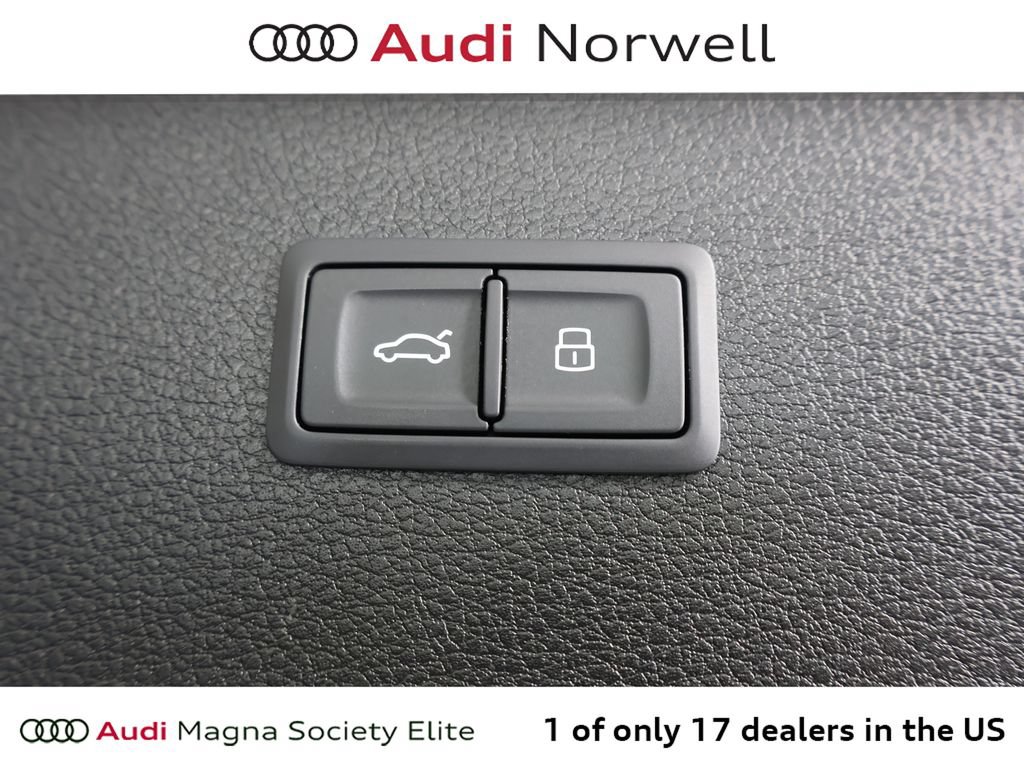 Used 2021 Audi SQ5 Premium Plus w/ Premium Plus Package AWD/4WD image 16