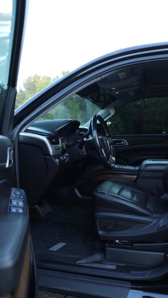 Used 2019 GMC Yukon Denali image 7
