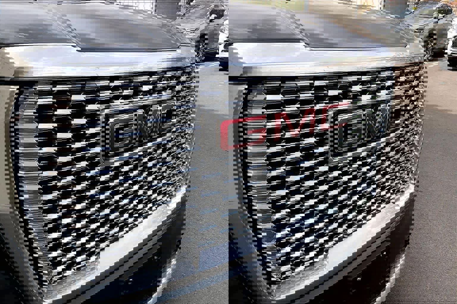 Used 2022 GMC Yukon Denali w/ Max Trailering Package image 29