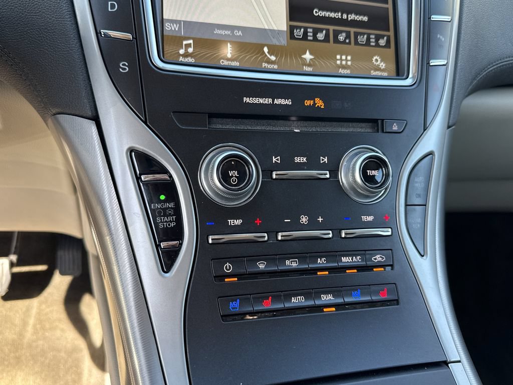 Used 2017 Lincoln MKX Reserve AWD/4WD image 28