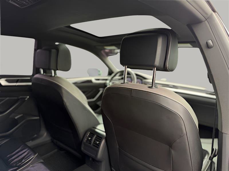 Used 2021 Volkswagen Arteon SEL FWD image 40