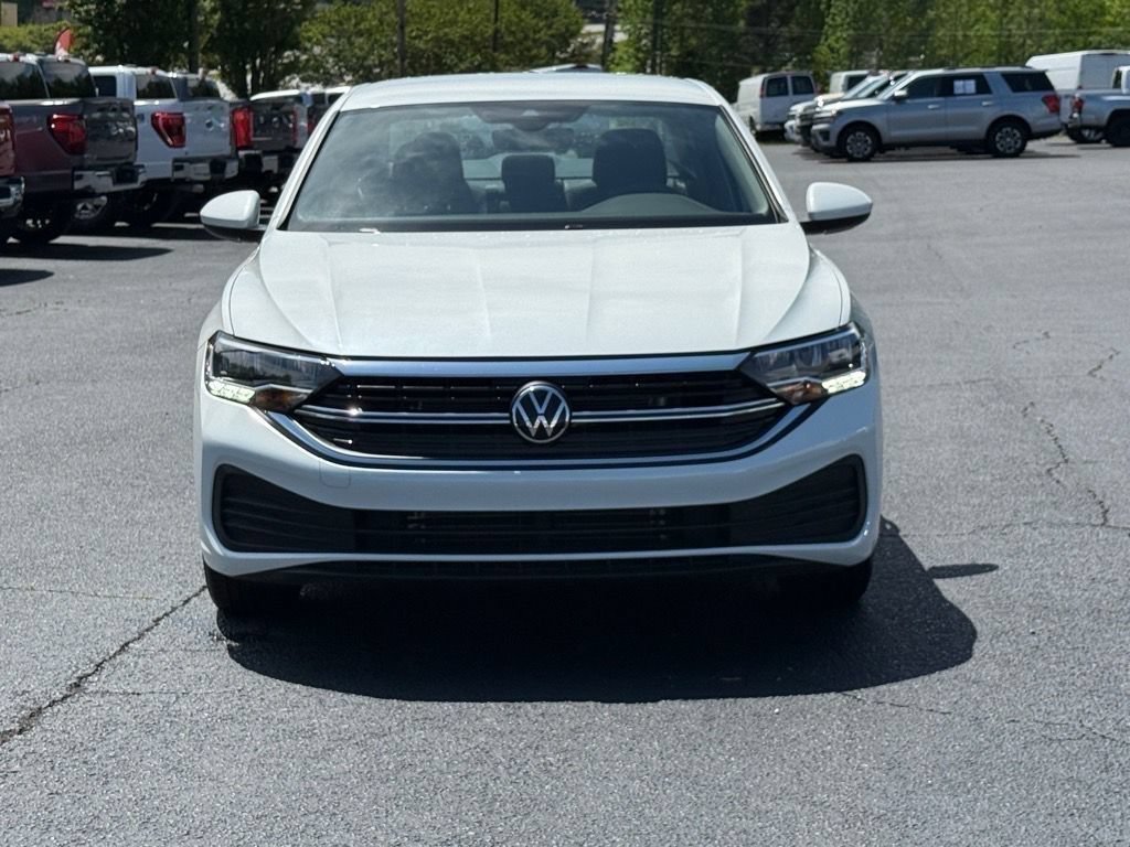 Used 2023 Volkswagen Jetta SE FWD image 9