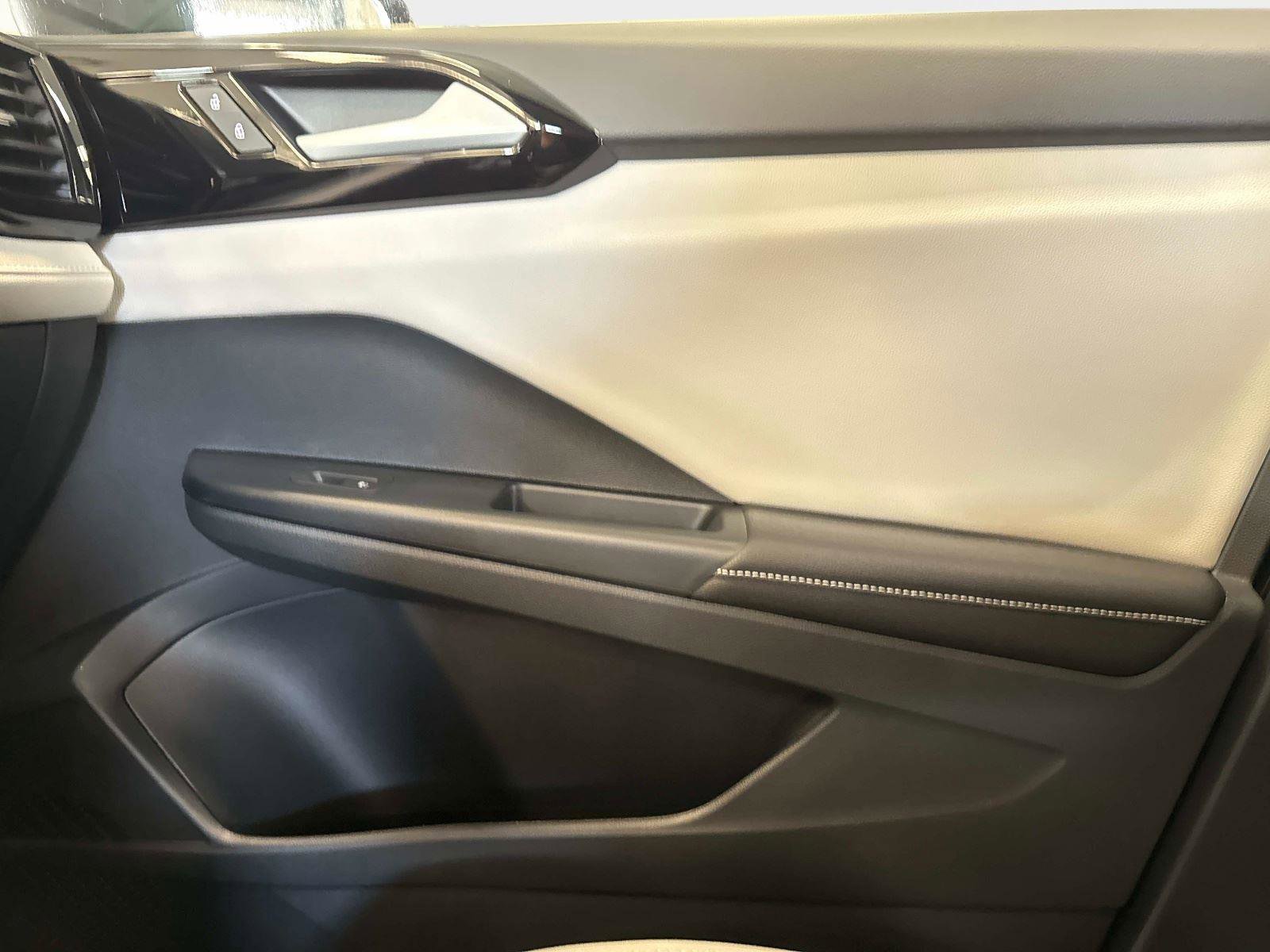 New 2026 Volkswagen Taos S image 22