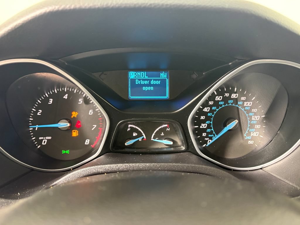 Used 2012 Ford Focus SE FWD image 15