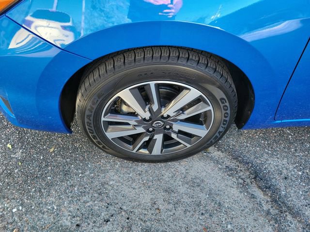 Used 2024 Nissan Versa SV FWD image 6