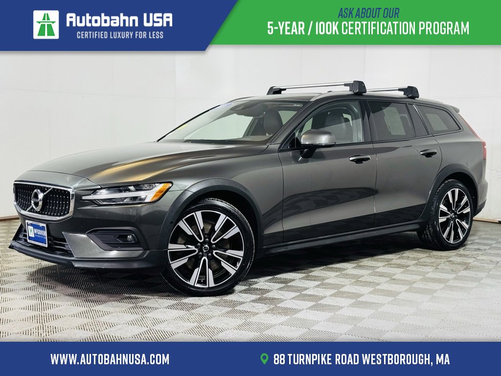 Used 2021 Volvo V60 T5 Cross Country w/ Protection Package image 1