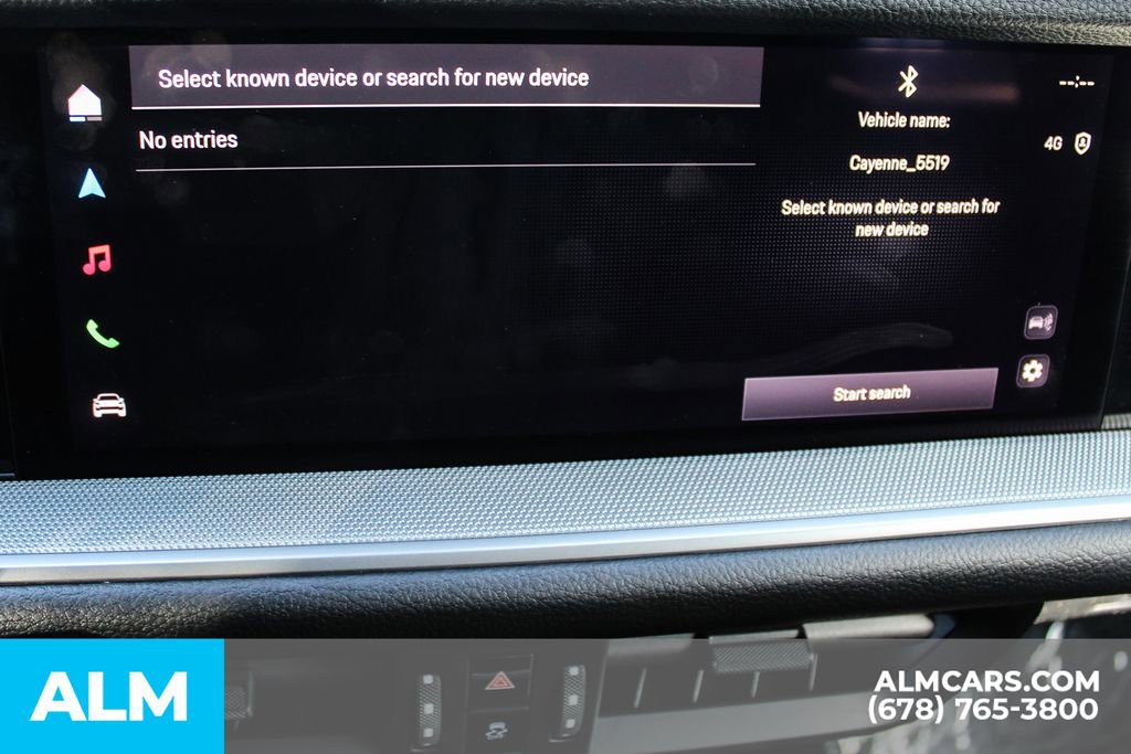 Used 2024 Porsche Cayenne AWD/4WD image 35