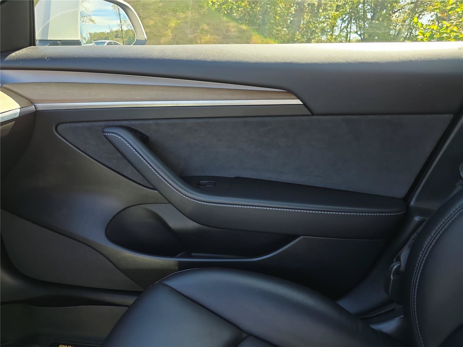 Used 2021 Tesla Model 3 Standard Range Plus RWD image 23