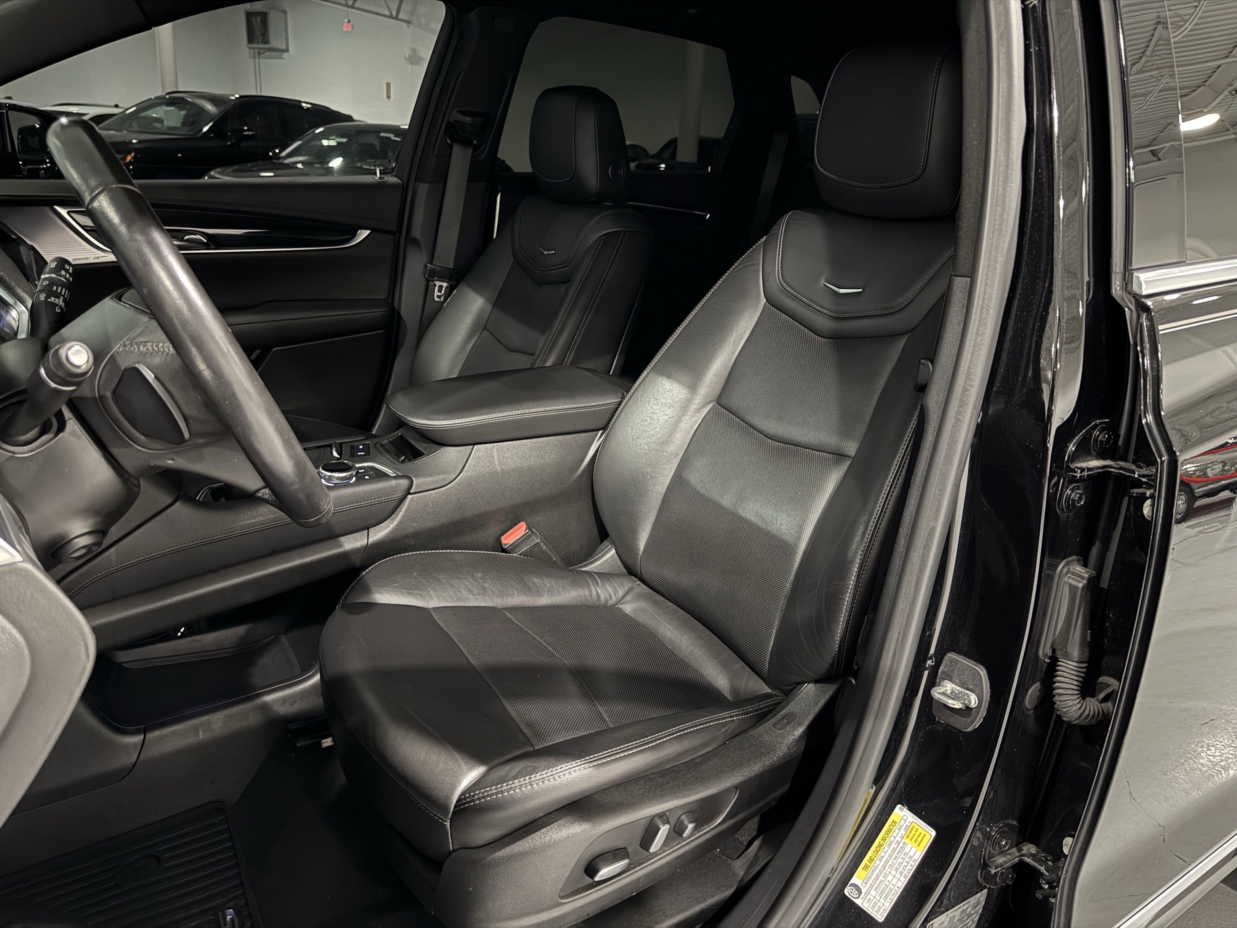 Used 2020 Cadillac XT5 Premium Luxury image 26