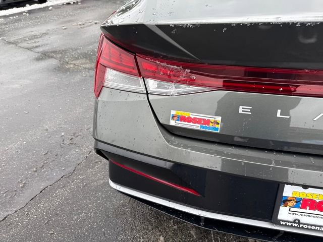 Certified 2025 Hyundai Elantra SEL w/ Cargo Package image 46
