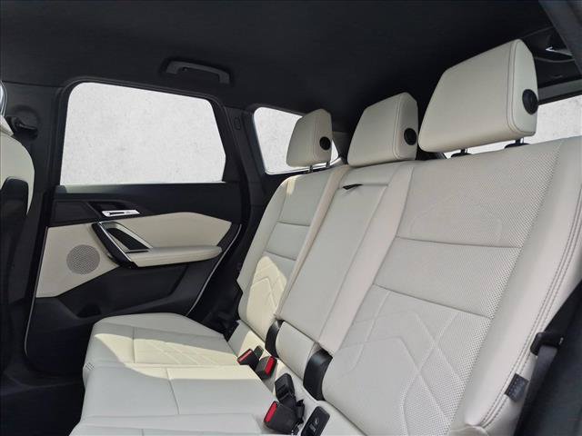 New 2027 BMW X1 xDrive28i AWD/4WD image 16