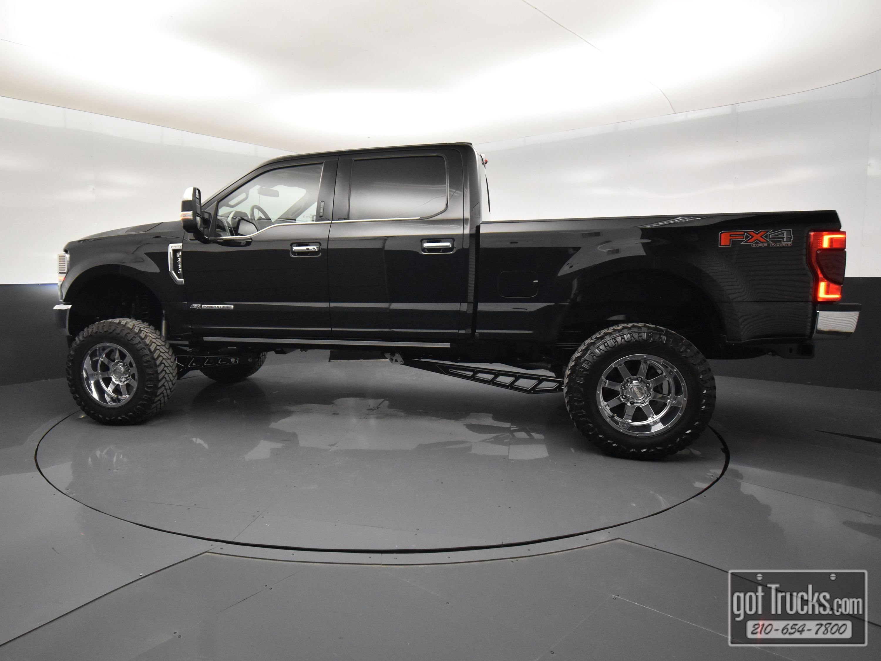 Used 2022 Ford F250 King Ranch w/ King Ranch Ultimate Package image 3