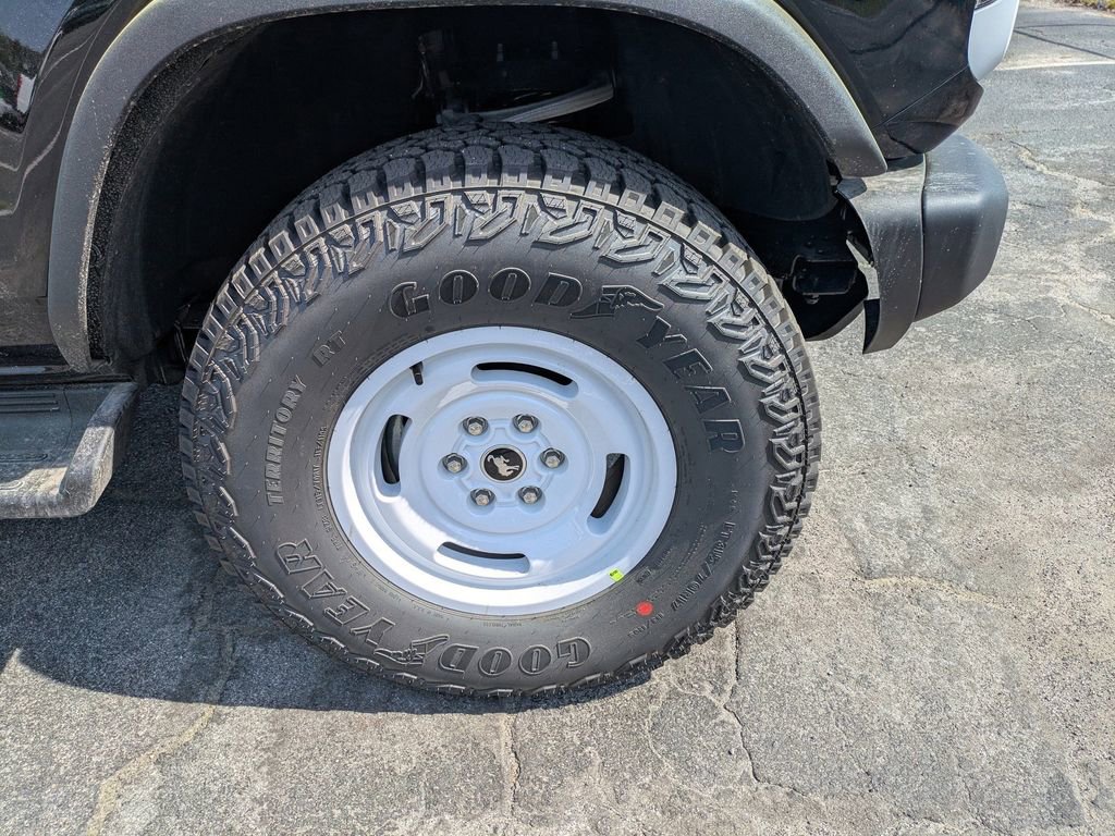 New 2026 Ford Bronco Heritage Edition image 11