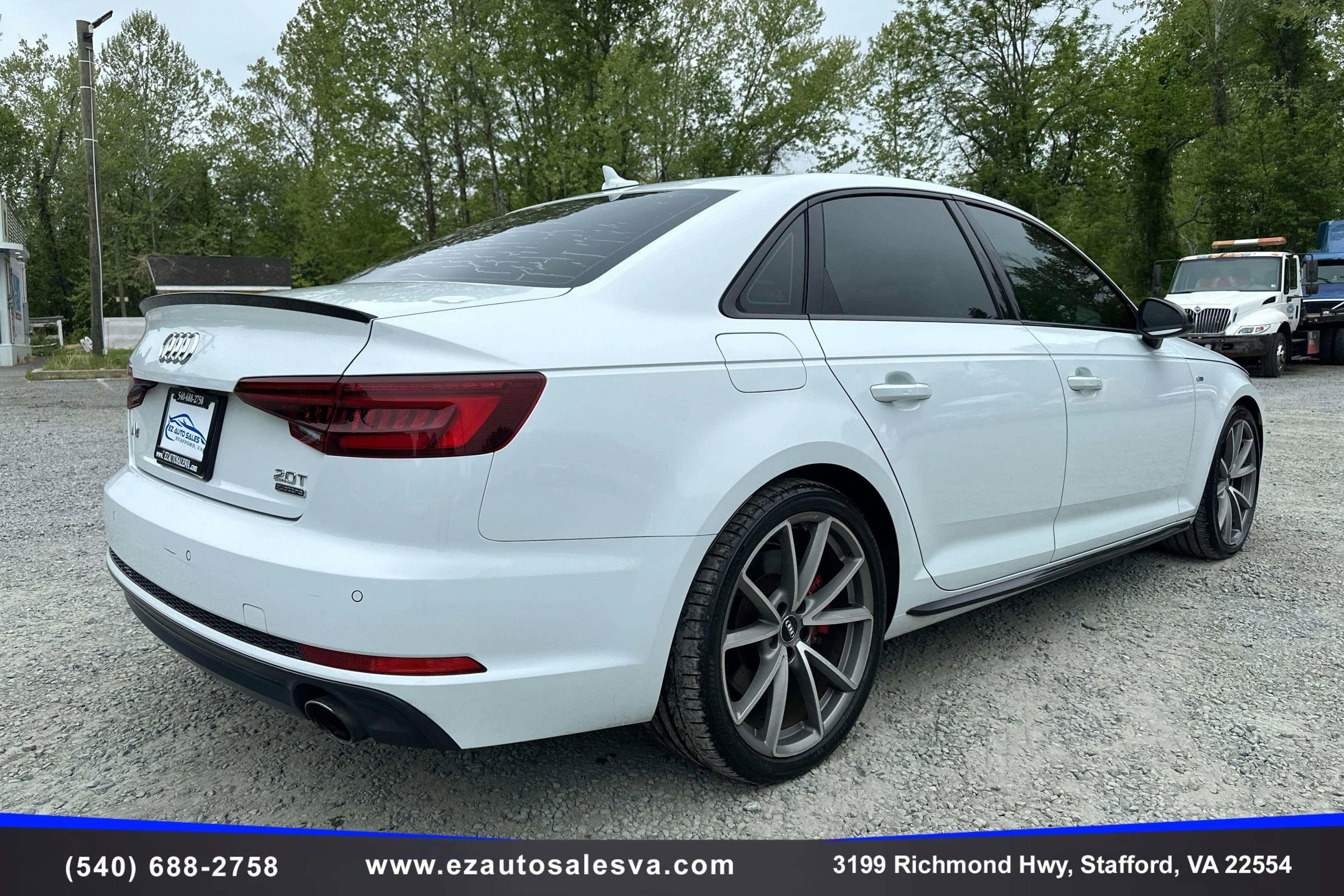 Used 2018 Audi A4 2.0T Premium Plus w/ Premium Plus Package AWD/4WD image 13