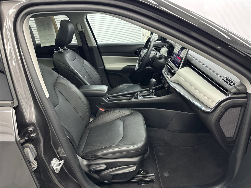 Used 2022 Jeep Compass Limited w/ Sun and Sound Group image 14