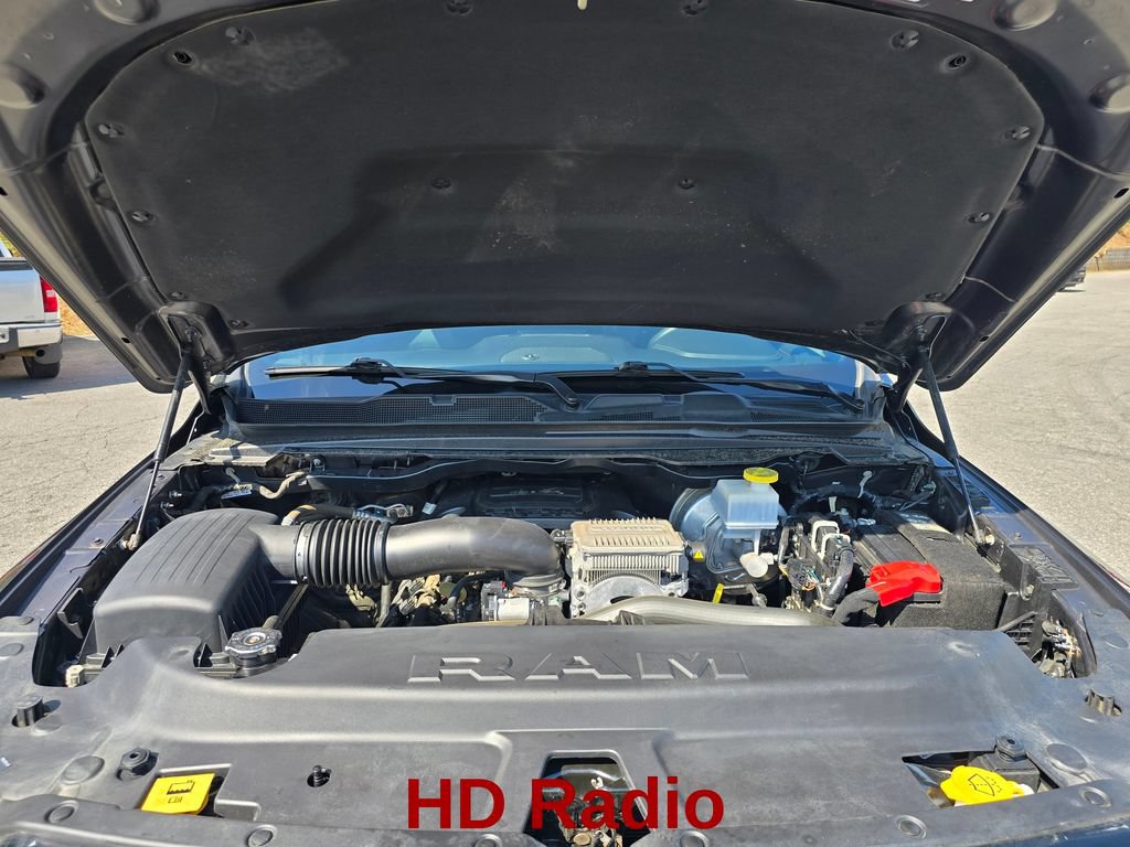 Used 2024 RAM 1500 Laramie AWD/4WD image 20
