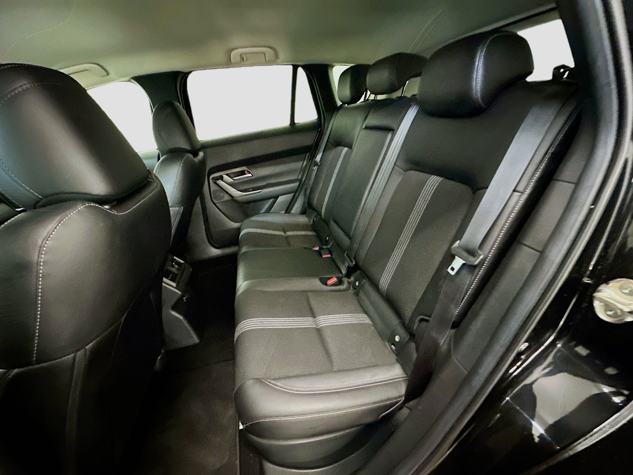 Used 2025 MAZDA CX-50 2.5 Hybrid w/ Preferred Pkg image 29