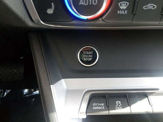 Used 2023 Audi Q3 2.0T Premium image 16