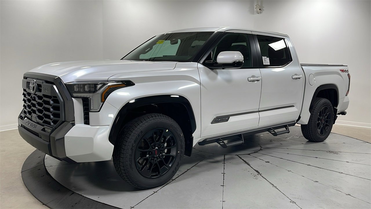 New 2026 Toyota Tundra Limited video 1