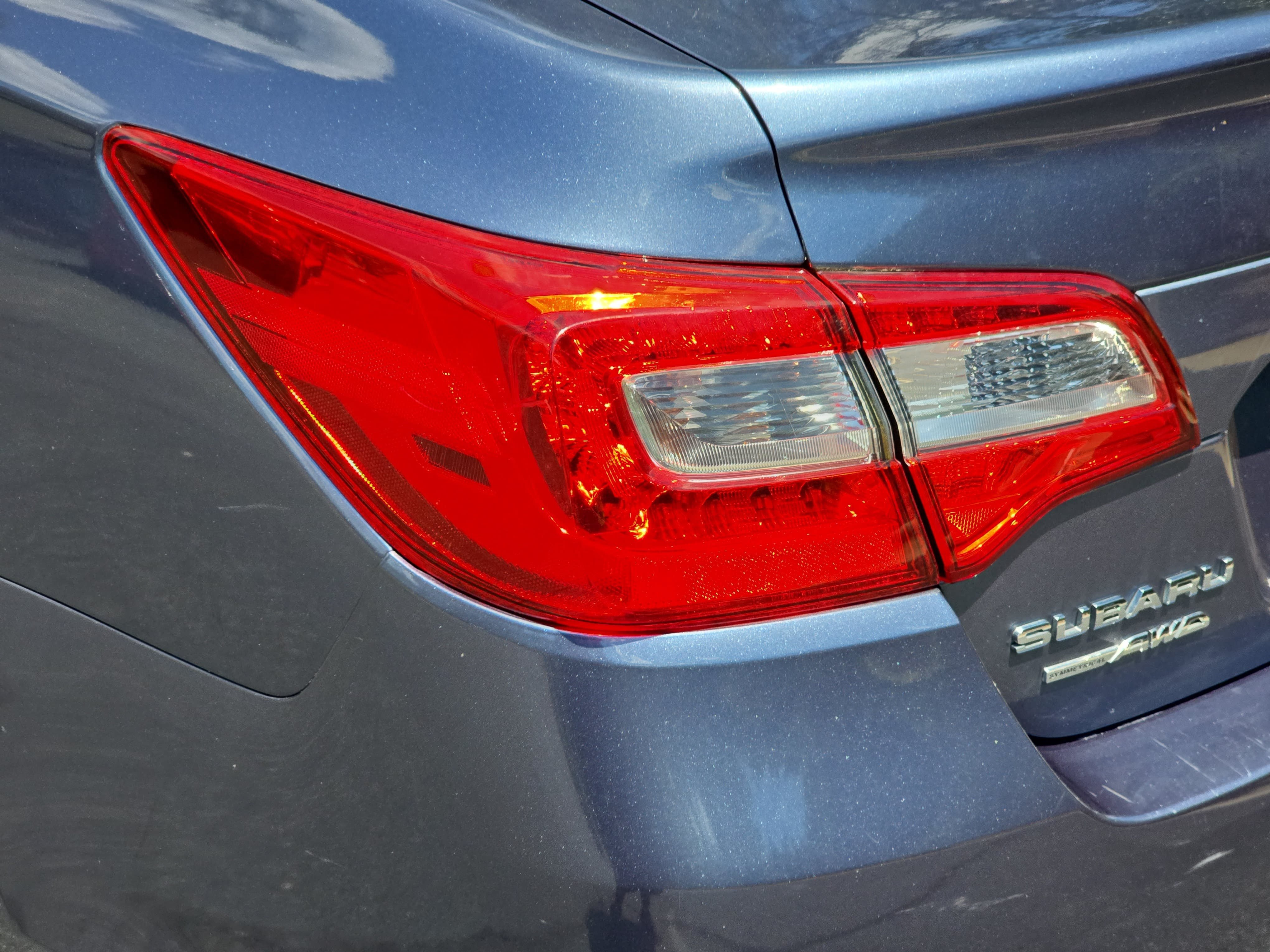 Used 2018 Subaru Legacy 2.5i AWD/4WD image 34