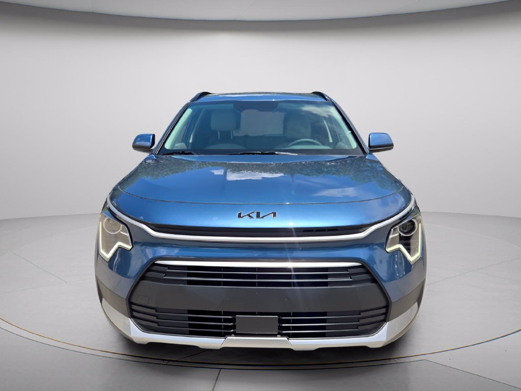 New 2026 Kia Niro EX FWD image 3