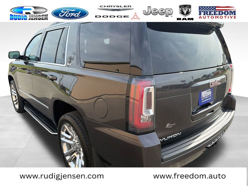 Used 2018 GMC Yukon SLT w/ Premium Edition AWD/4WD image 3
