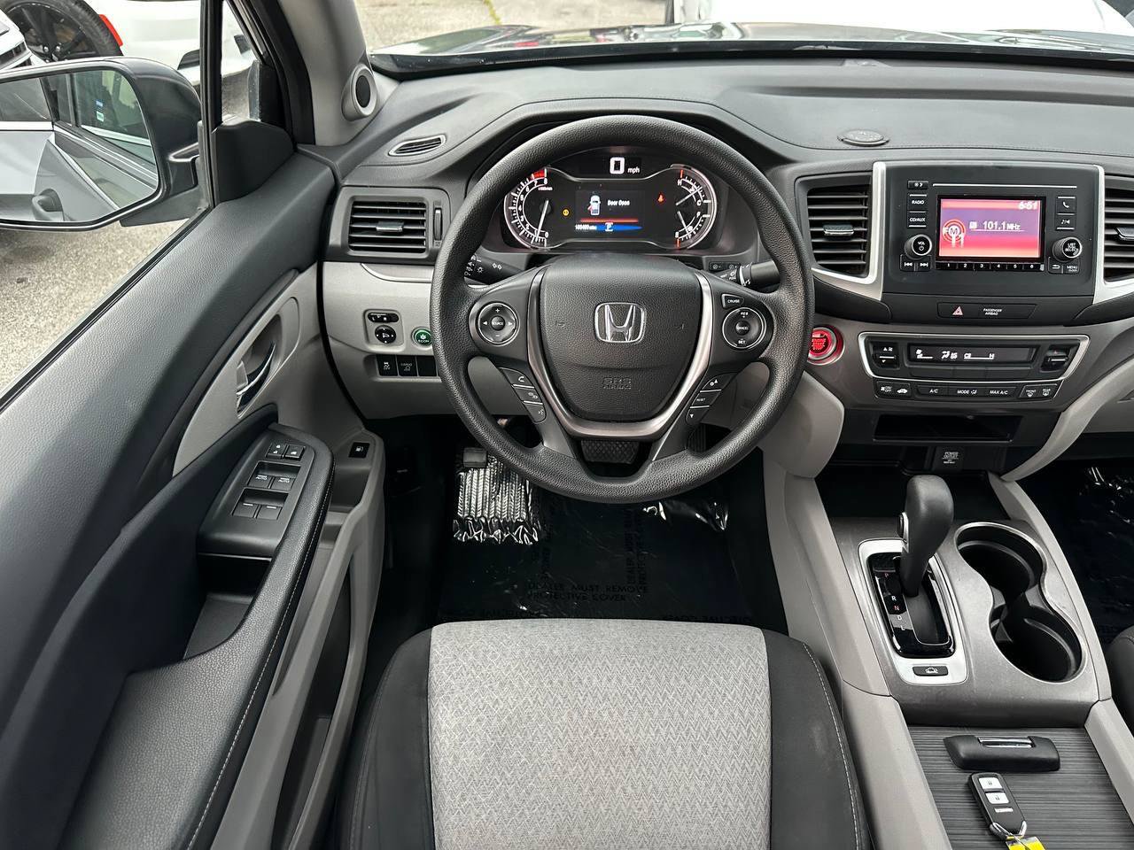Used 2017 Honda Ridgeline RT image 38