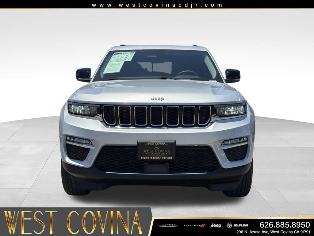 Used 2023 Jeep Grand Cherokee Limited RWD image 3