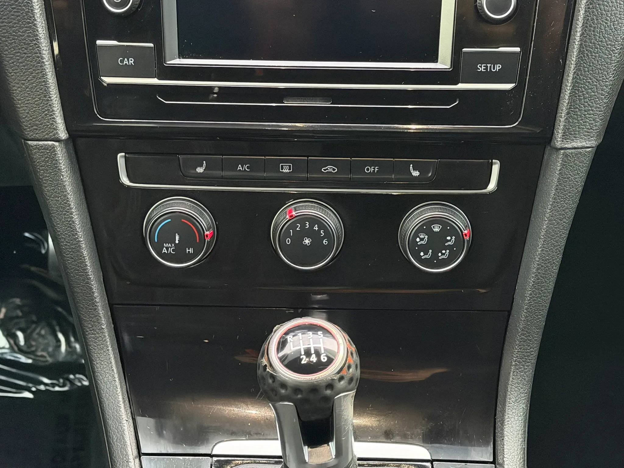 Used 2019 Volkswagen GTI S image 17