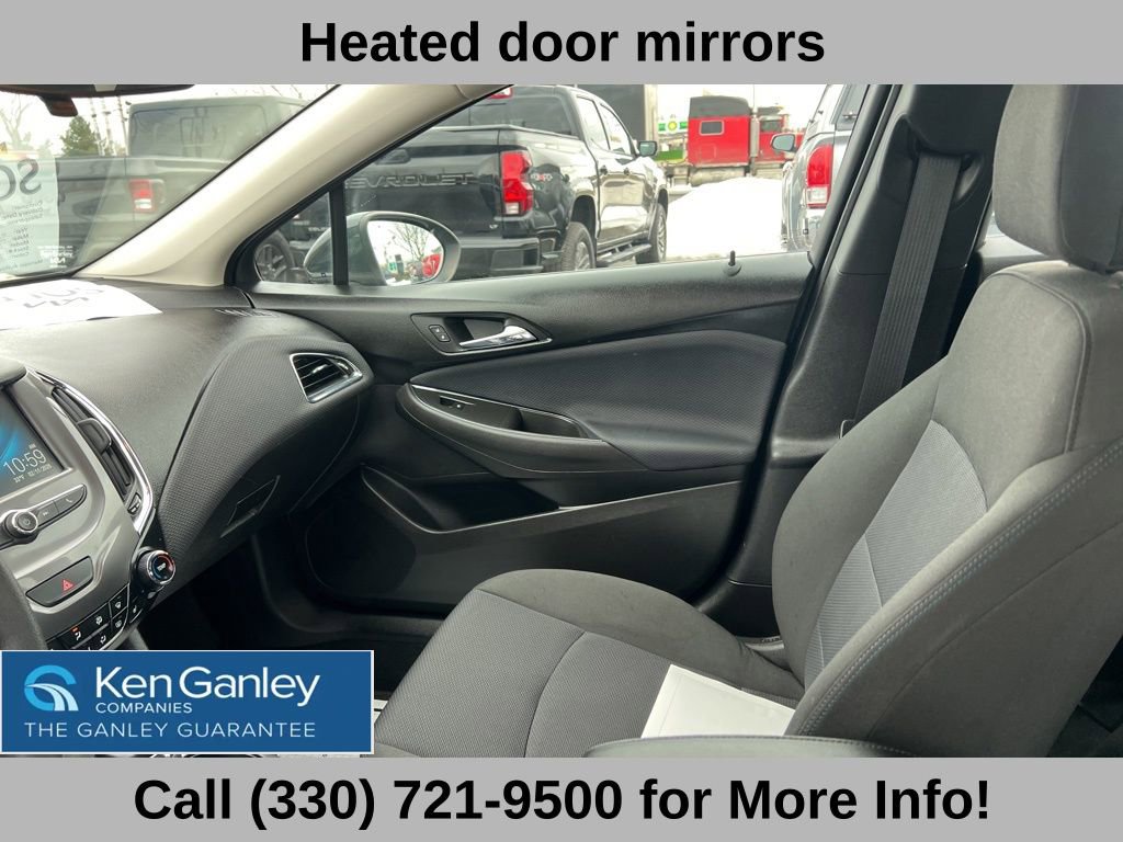 Used 2018 Chevrolet Cruze LT w/ Convenience Package image 41