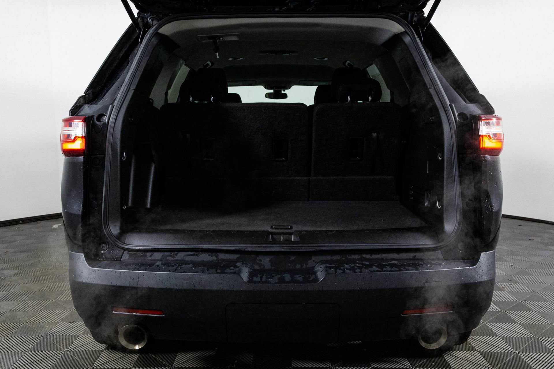 Used 2019 Chevrolet Traverse LS image 33
