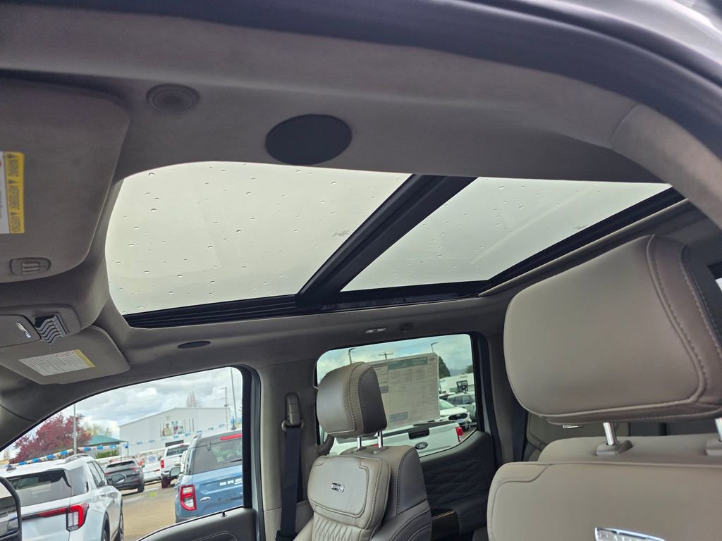 New 2026 Ford F450 Platinum w/ Platinum Plus Package AWD/4WD image 14